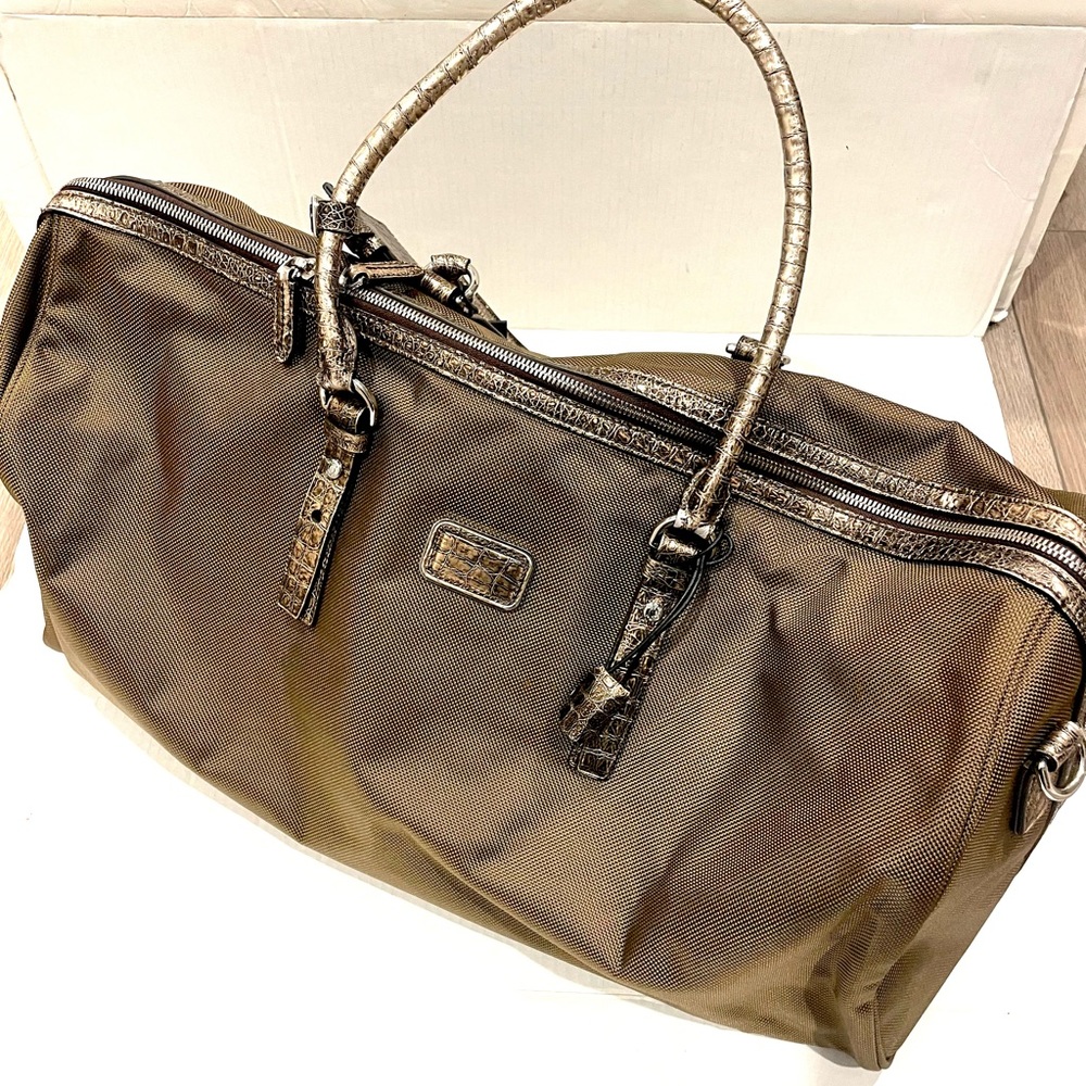 TUMI Carry More Ballistic Nylon and Leather Trim Bag NWT - Picture 4 of 16